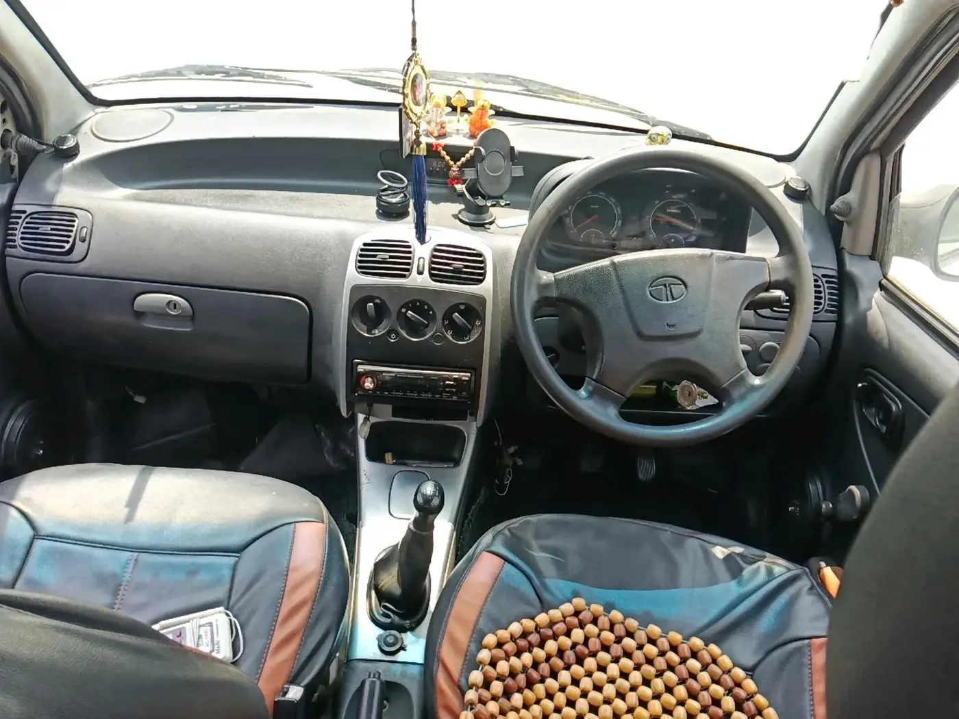 2009 Tata Indica V2 DLS, Diesel, Manual, 1,38,658 km, interior