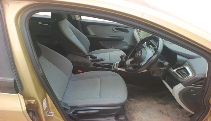 2020 Tata ALTROZ XZ PETROL, Petrol, Manual, 40,524 km, interior