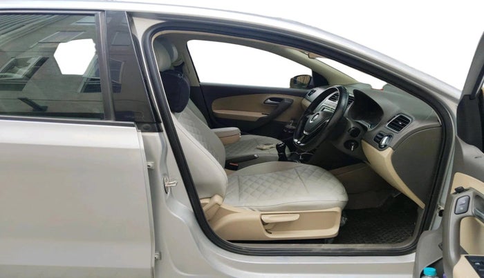 2021 Volkswagen Vento HIGHLINE 1.0L TSI, Petrol, Manual, 25,894 km, interior