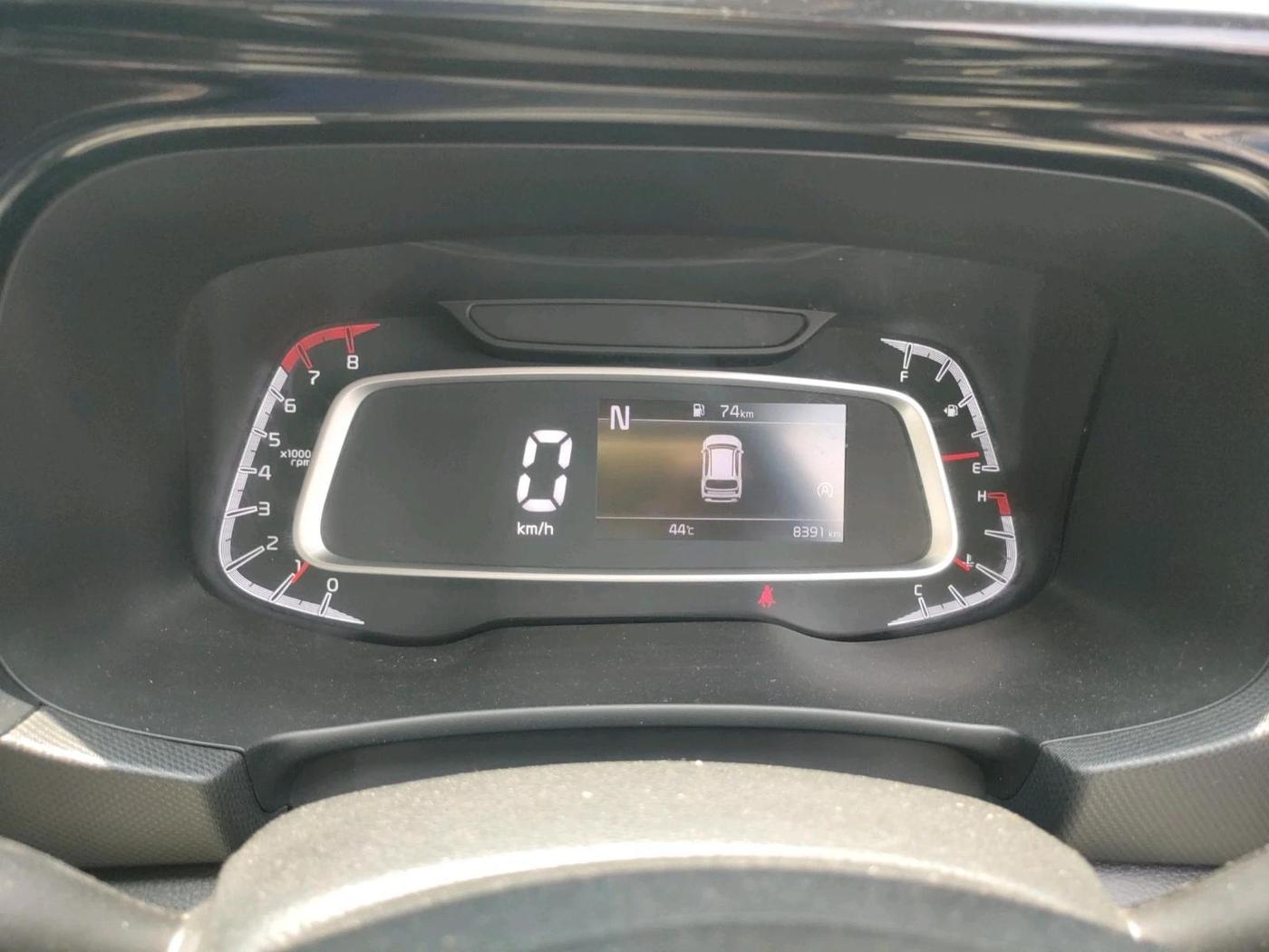 2024 KIA SONET HTK PLUS 1.0 TURBO PETROL IMT, Petrol, Manual, 8,600 km, interior
