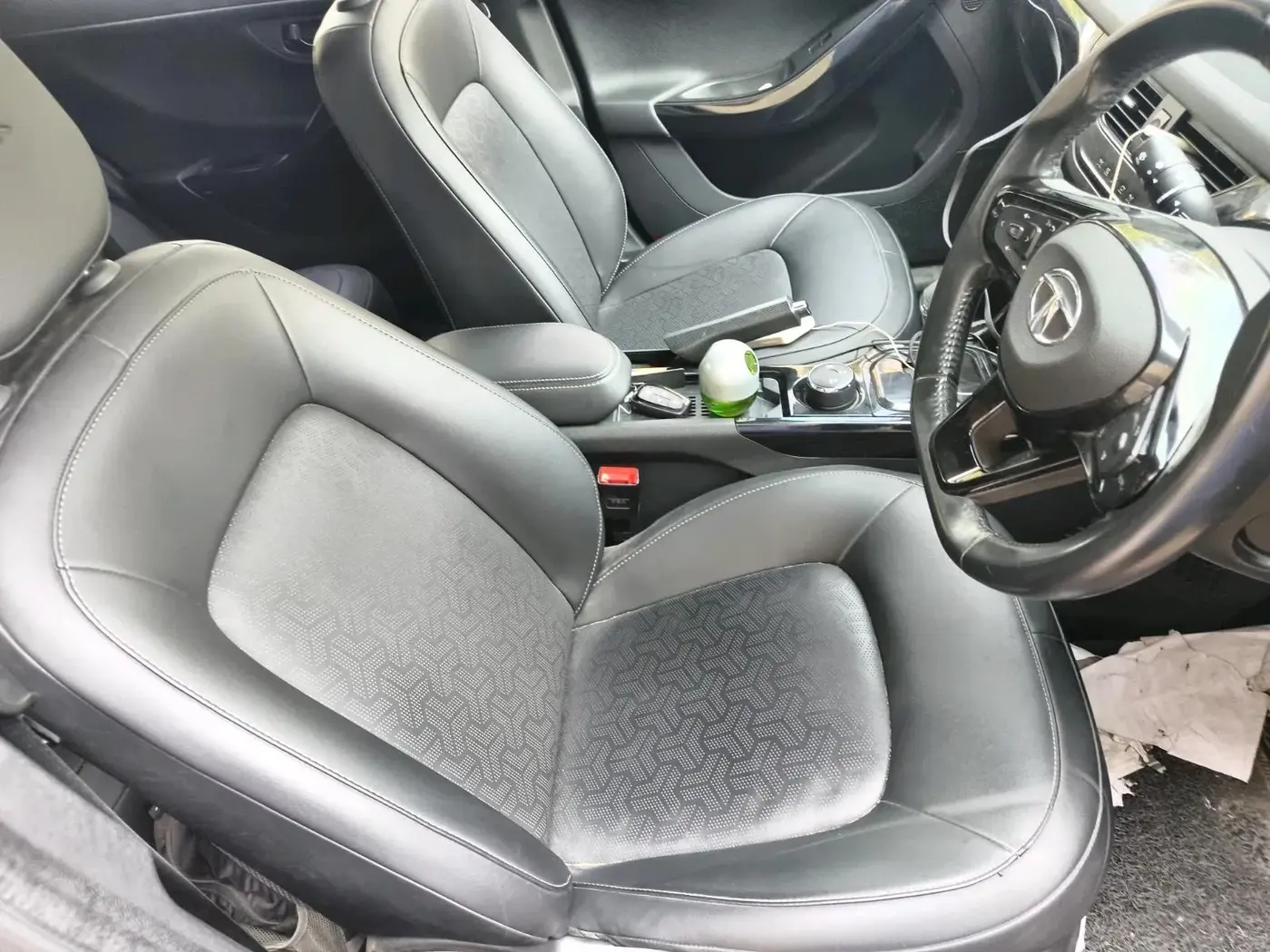 2023 Tata NEXON XZA PLUS LUX SUNROOF DARK PETROL, Petrol, Automatic, 27,190 km, interior