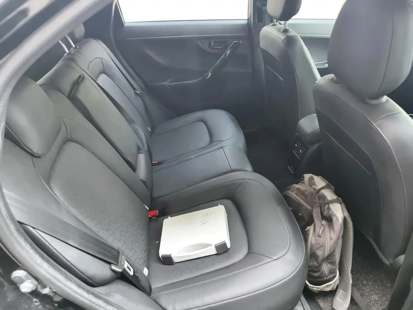 2023 Tata NEXON XZA PLUS LUX SUNROOF DARK PETROL, Petrol, Automatic, 27,190 km, interior