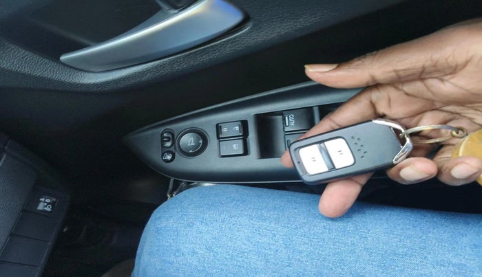 2018 Honda Jazz 1.2L I-VTEC VX CVT, Petrol, Automatic, 45,304 km, interior