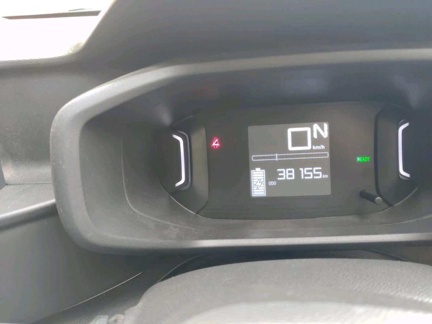 2023 CITROEN E C3 FEEL, Electric, Automatic, 38,155 km, interior