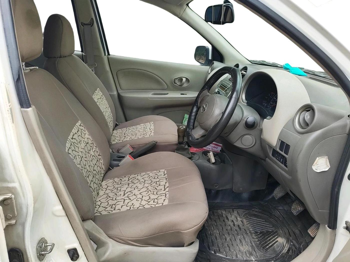 2012 Nissan Micra XV DIESEL, Diesel, Manual, 1,21,308 km, interior