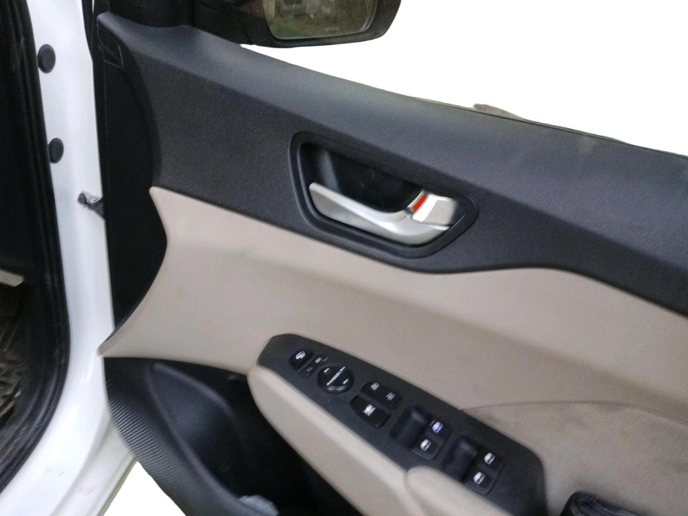 2019 Hyundai Verna 1.6 VTVT SX + AT, Petrol, Automatic, 62,078 km, interior
