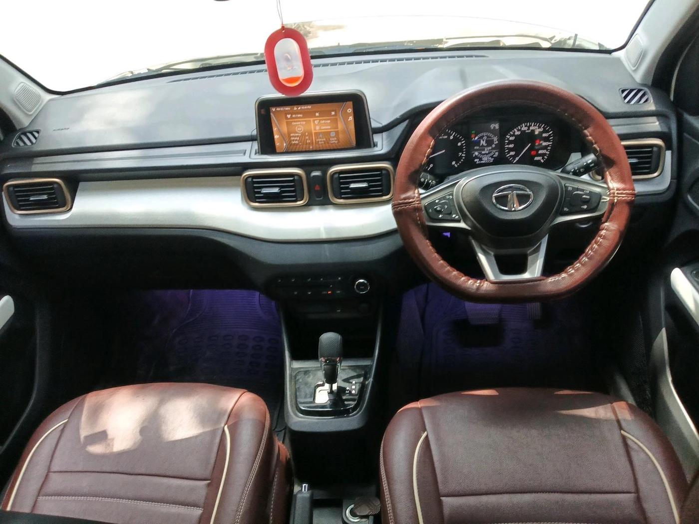 2022 Tata PUNCH ACCOMPLISHED AMT, Petrol, Automatic, 40,676 km, interior