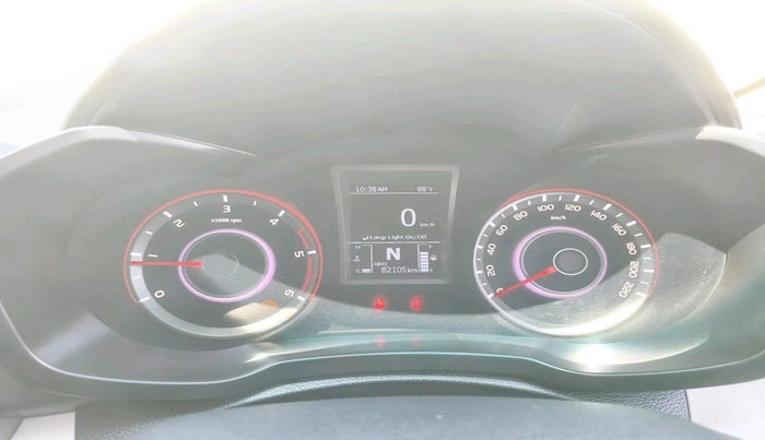 2023 Mahindra XUV300 W8 (O) 1.5 DIESEL, Diesel, Manual, 82,105 km, interior