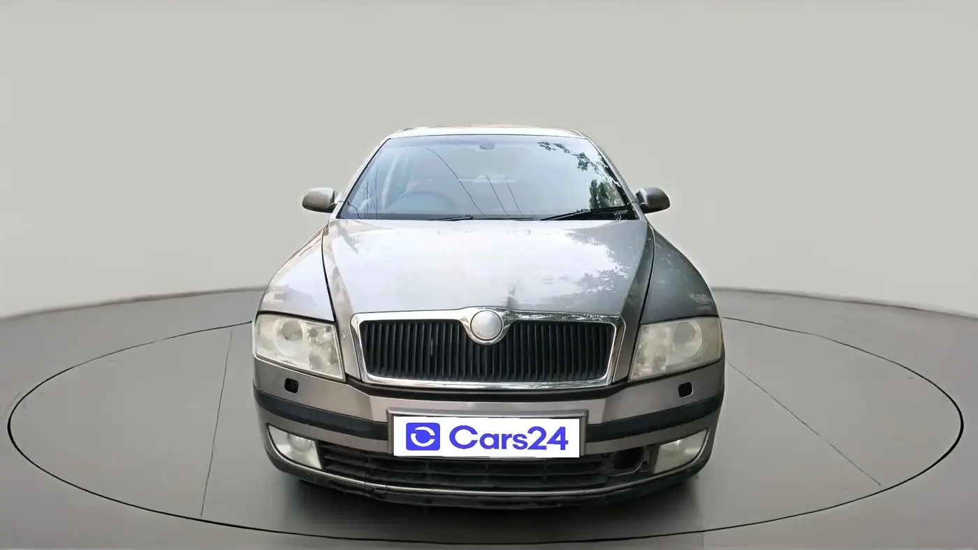 2009 Skoda Laura AMBIENTE 1.9 PD, Diesel, Manual, 1,49,270 km, exterior