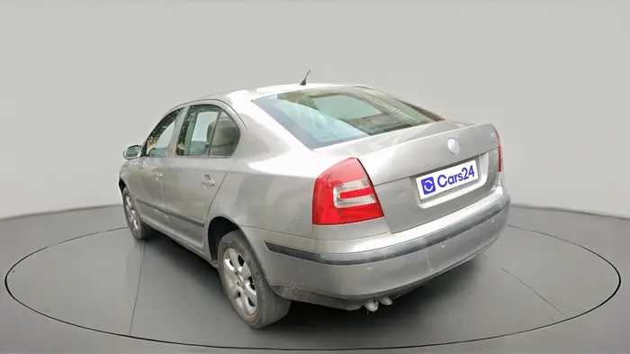 2009 Skoda Laura AMBIENTE 1.9 PD, Diesel, Manual, 1,49,270 km, exterior