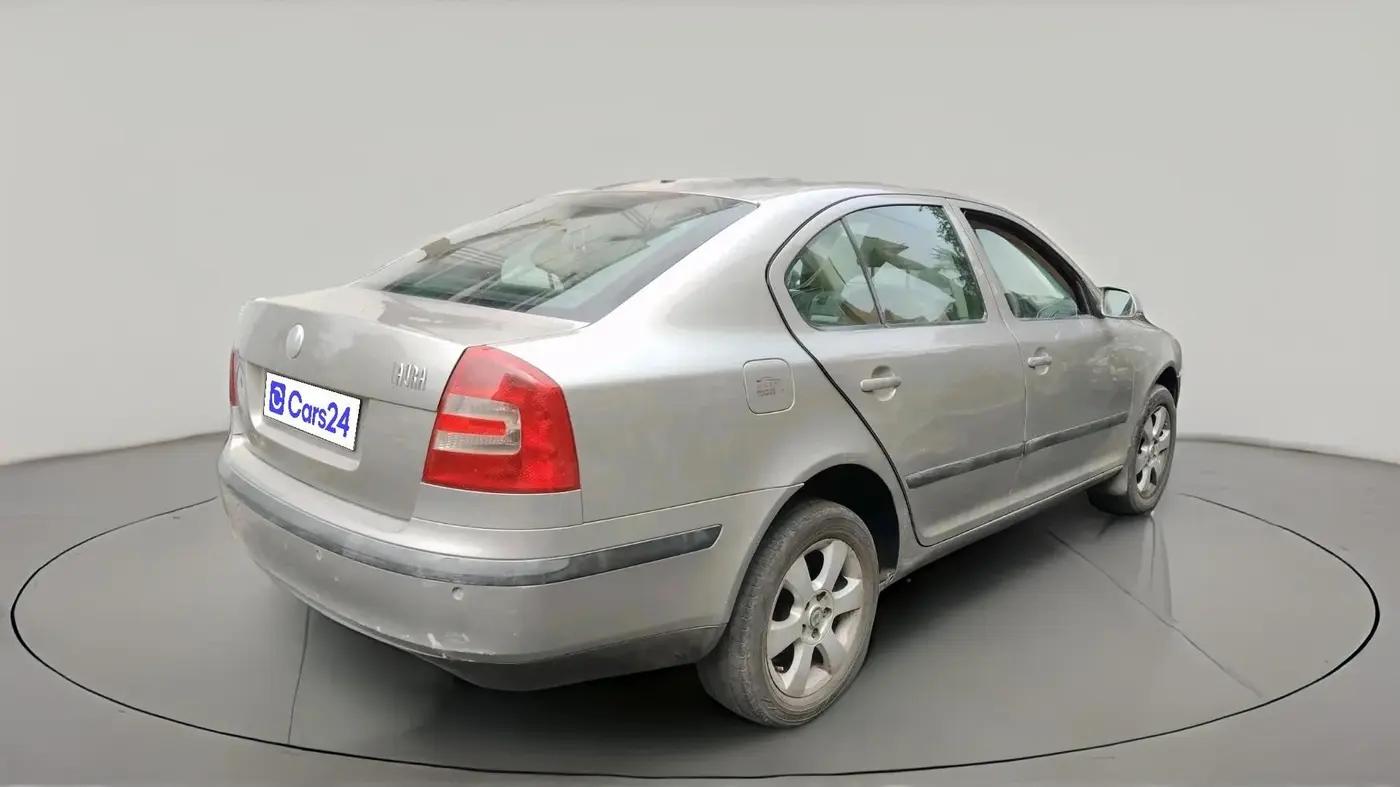 2009 Skoda Laura AMBIENTE 1.9 PD, Diesel, Manual, 1,49,270 km, exterior