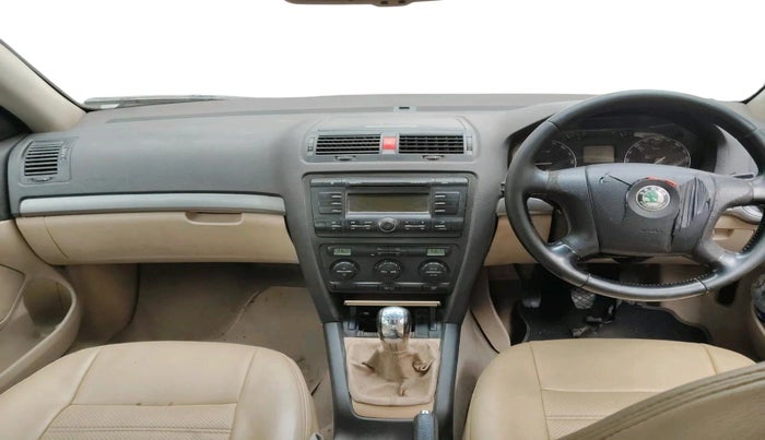 2009 Skoda Laura AMBIENTE 1.9 PD, Diesel, Manual, 1,49,270 km, interior