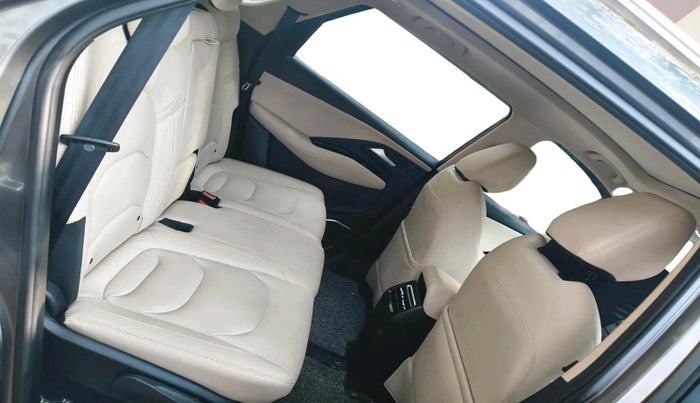 2023 MG HECTOR SHARP PRO 2.0 TURBO DIESEL, Diesel, Manual, 24,680 km, interior