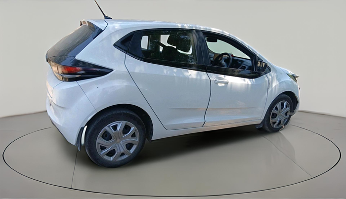 2024 Tata ALTROZ XM PLUS DIESEL, Diesel, Manual, 32,197 km, exterior