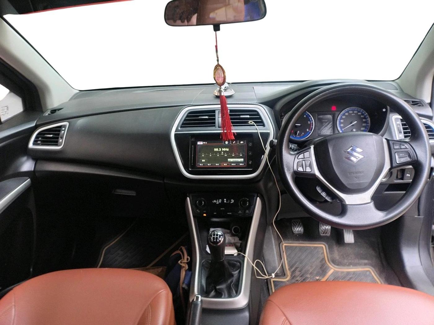 2017 Maruti S Cross ZETA 1.3, Diesel, Manual, 93,290 km, interior