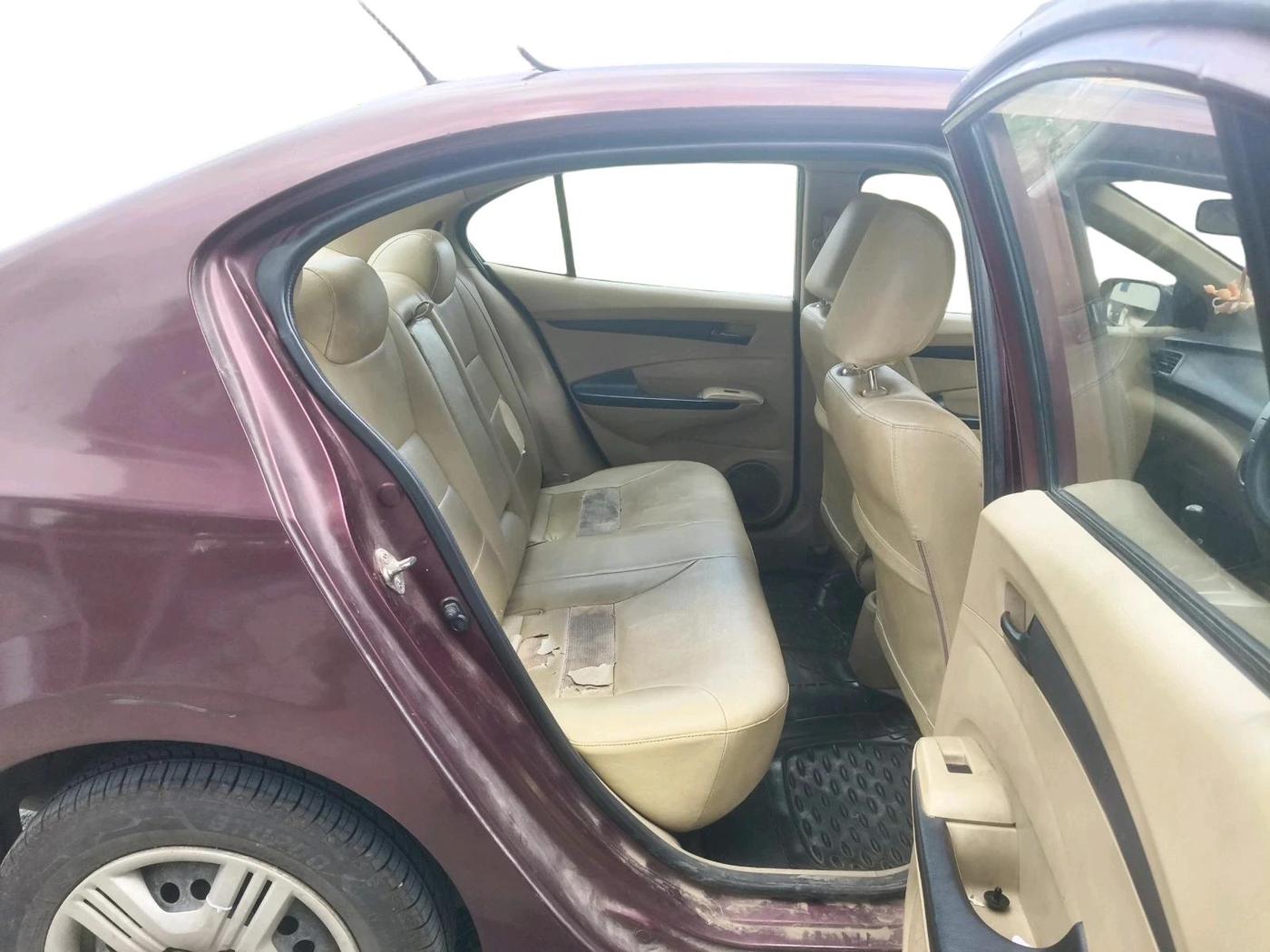 2012 Honda City 1.5L I-VTEC E MT, Petrol, Manual, 1,16,743 km, interior