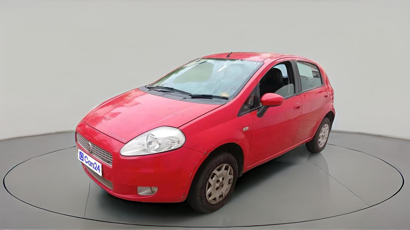 2014 Fiat Grand Punto DYNAMIC 1.3, Diesel, Manual, 1,11,254 km, exterior