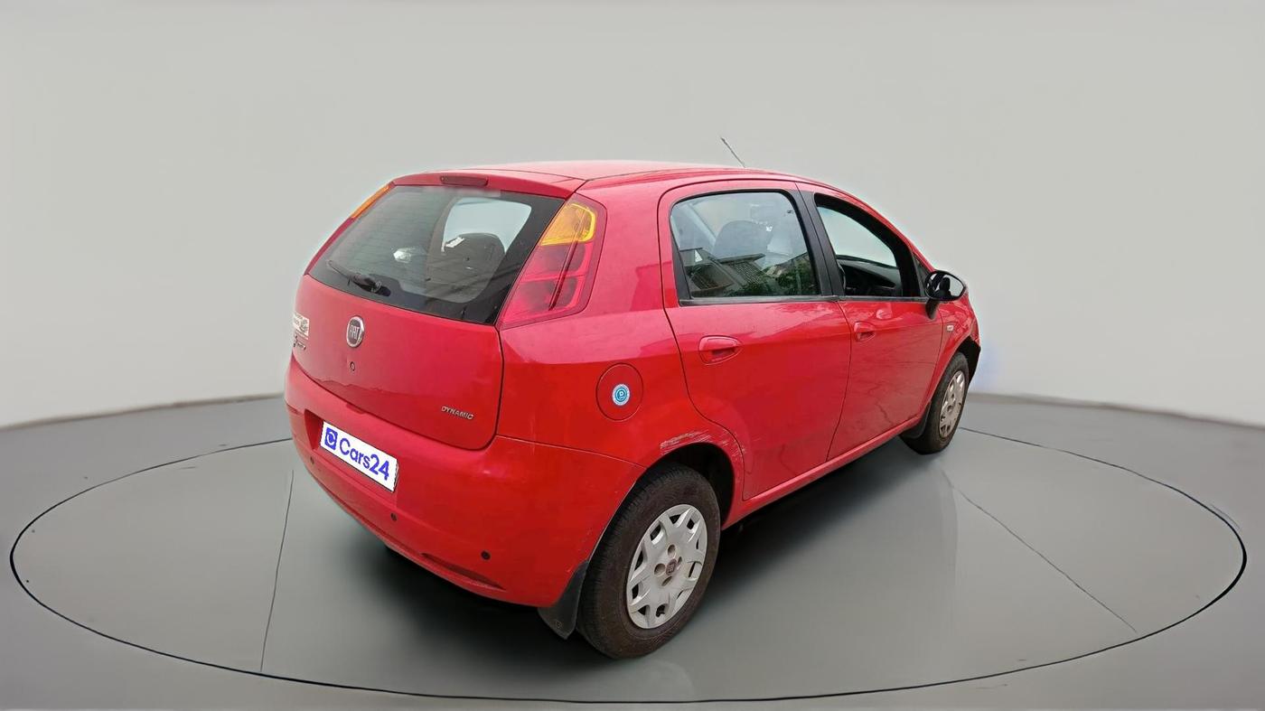 2014 Fiat Grand Punto DYNAMIC 1.3, Diesel, Manual, 1,11,254 km, exterior