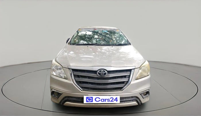 2014 Toyota Innova 2.5 GX 7 STR, Diesel, Manual, 94,146 km, exterior