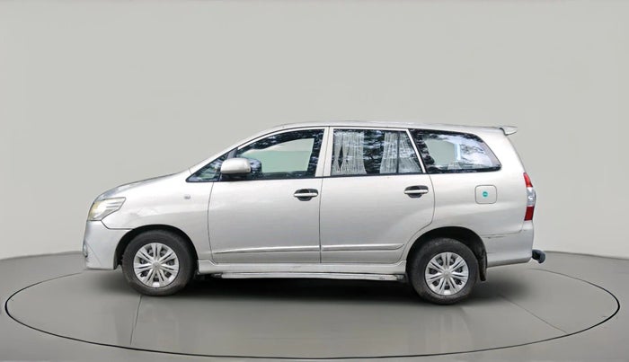 2014 Toyota Innova 2.5 GX 7 STR, Diesel, Manual, 94,146 km, exterior