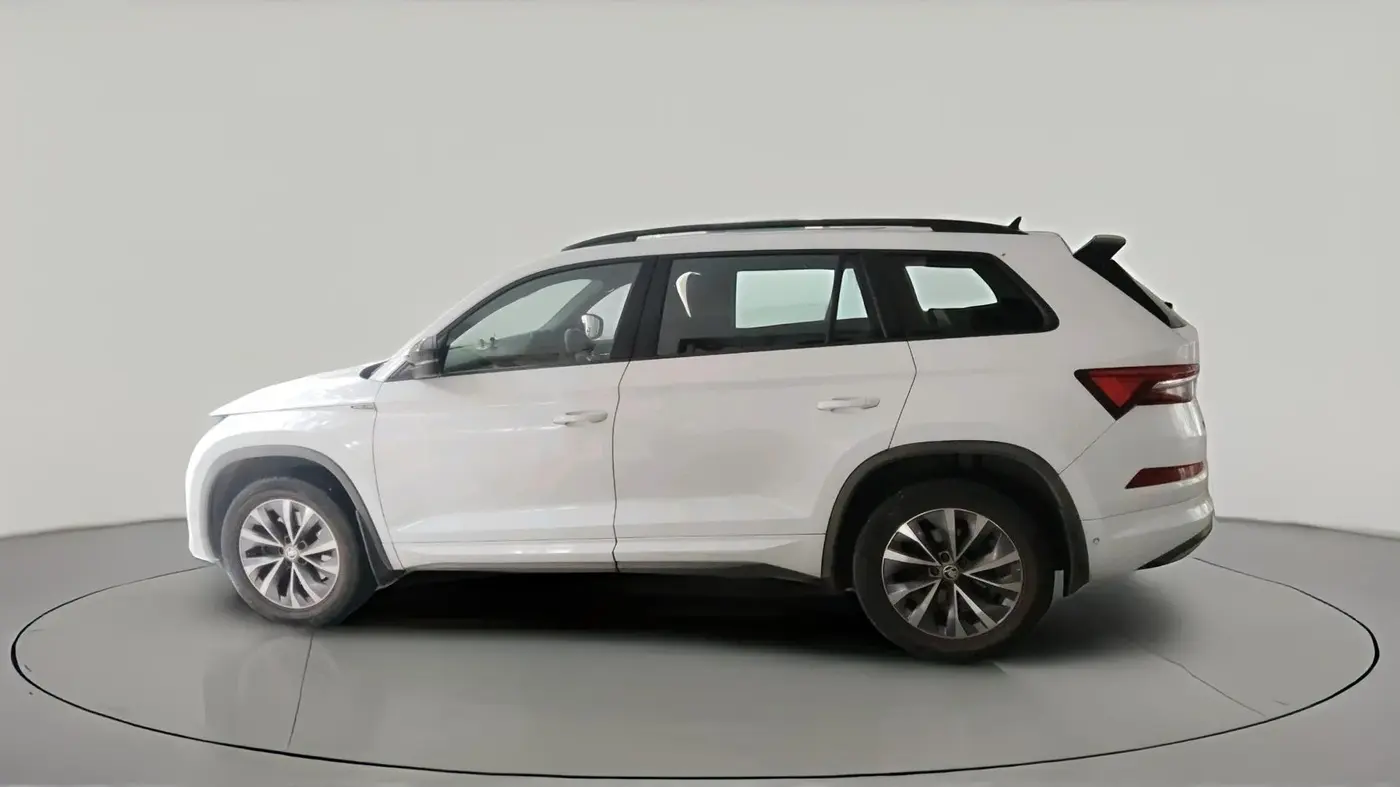 2023 Skoda Kodiaq SPORTLINE, Petrol, Automatic, 22,116 km, exterior