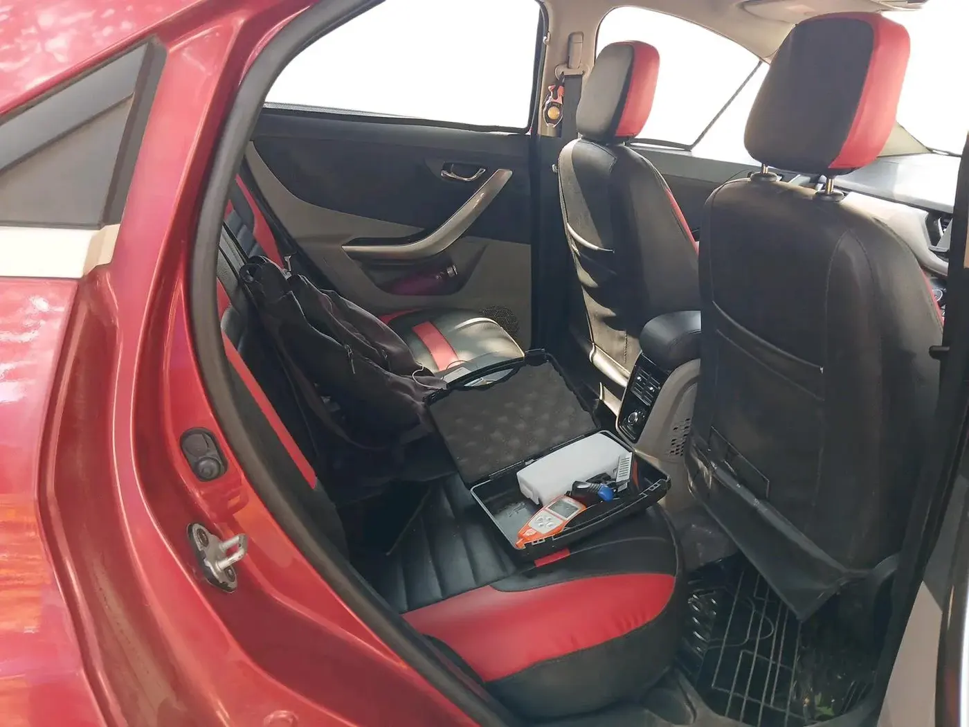 2017 Tata NEXON XZ PLUS PETROL, Petrol, Manual, 43,265 km, interior