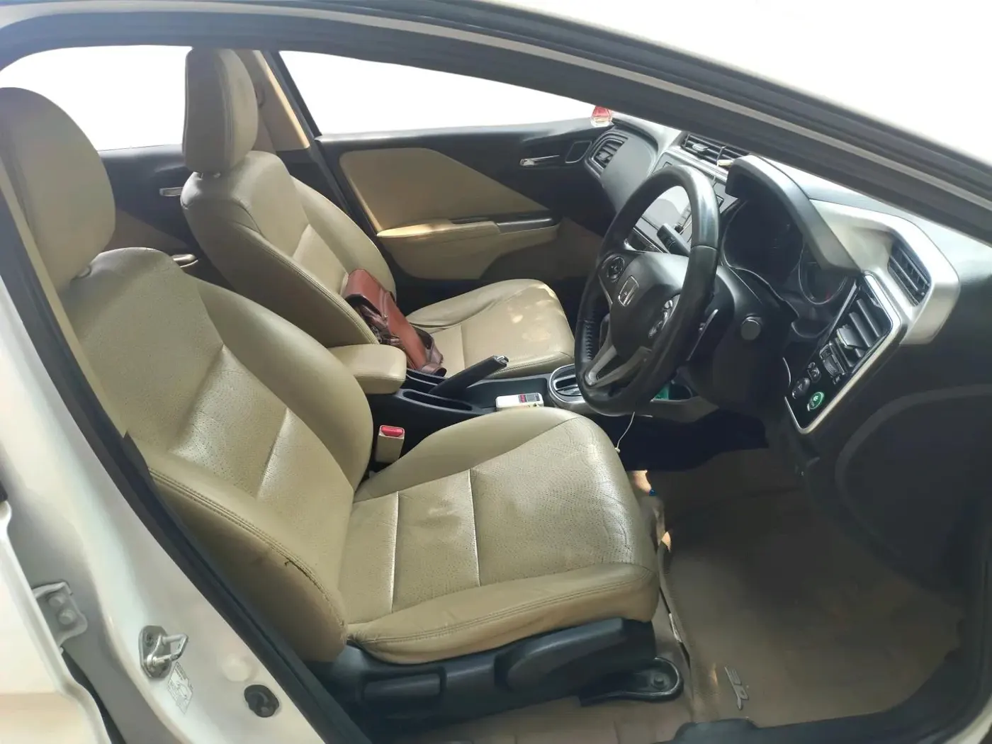 2017 Honda City 1.5L I-VTEC VX CVT, Petrol, Automatic, 1,08,635 km, interior