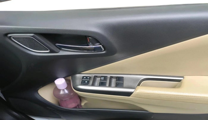 2017 Honda City 1.5L I-VTEC VX CVT, Petrol, Automatic, 1,08,635 km, interior