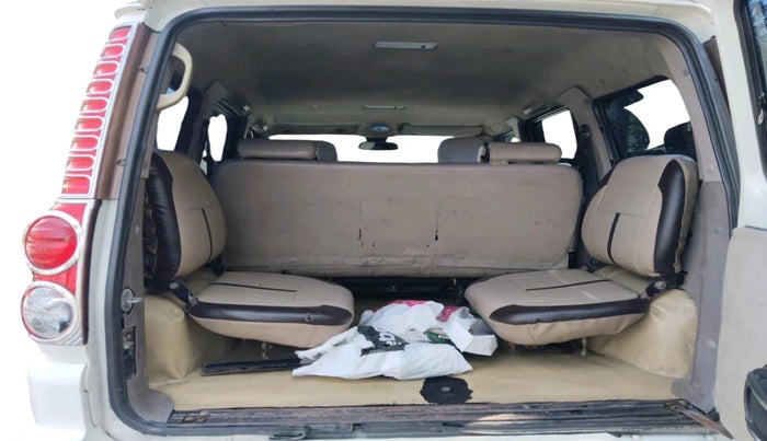 2009 Mahindra Scorpio VLX 2WD, Diesel, Manual, 1,41,371 km, exterior