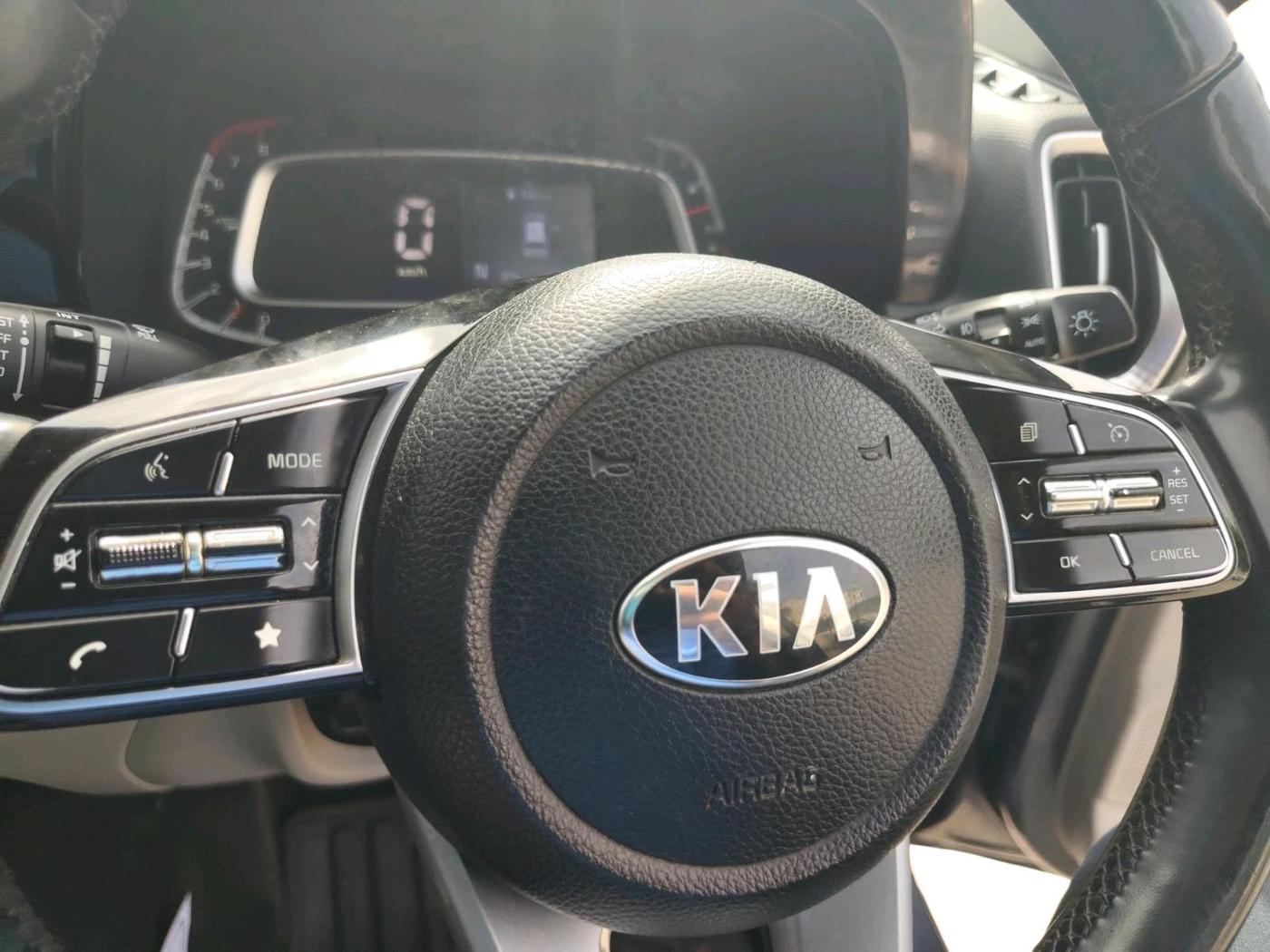 2020 KIA SONET HTX 1.0 IMT, Petrol, Manual, 92,255 km, interior