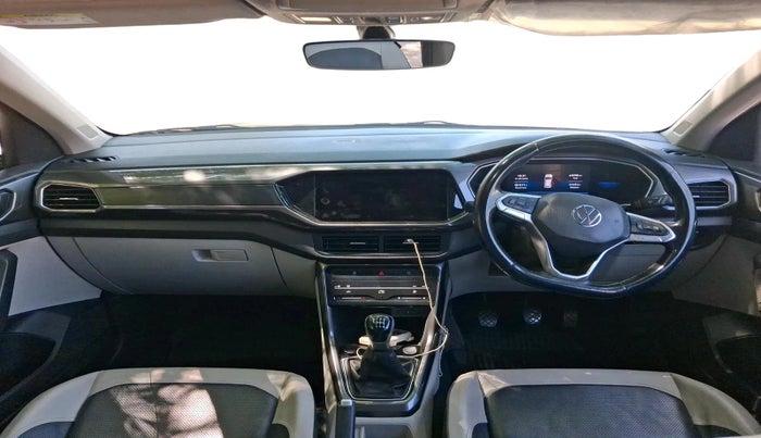 2021 Volkswagen TAIGUN TOPLINE 1.0 TSI MT, Petrol, Manual, 65,098 km, interior