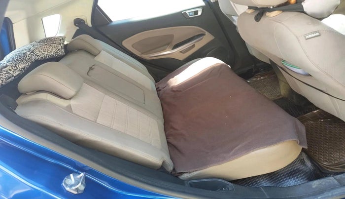 2020 Ford Ecosport TITANIUM + 1.5L DIESEL, Diesel, Manual, 1,05,626 km, interior