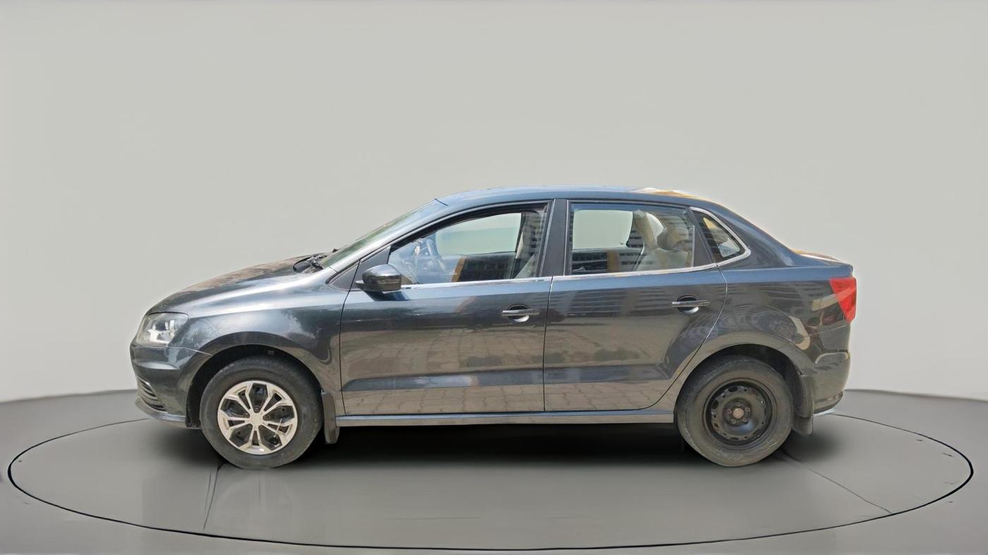 2018 Volkswagen Ameo TRENDLINE 1.0L, Petrol, Manual, 79,628 km, exterior