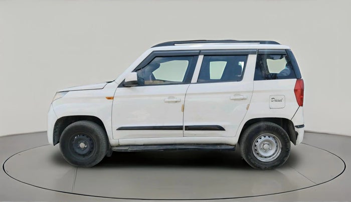 2017 Mahindra TUV300 T8, Diesel, Manual, 1,03,526 km, exterior