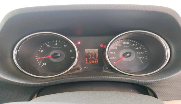 2017 Mahindra TUV300 T8, Diesel, Manual, 1,03,526 km, interior