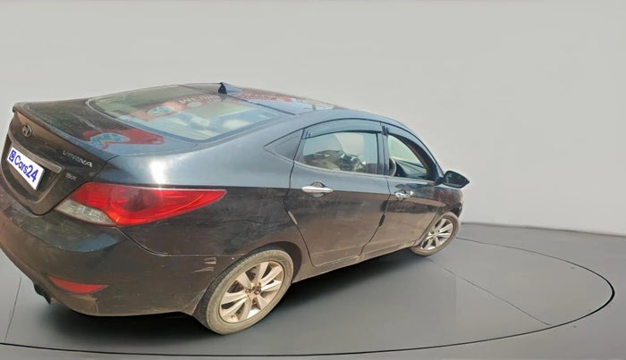 2012 Hyundai Verna FLUIDIC 1.6 CRDI SX, Diesel, Manual, 1,68,210 km, exterior