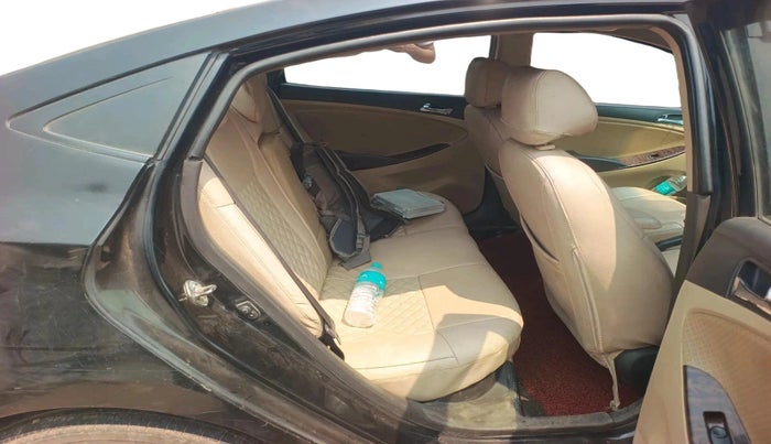 2012 Hyundai Verna FLUIDIC 1.6 CRDI SX, Diesel, Manual, 1,68,210 km, interior