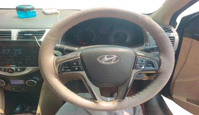 2012 Hyundai Verna FLUIDIC 1.6 CRDI SX, Diesel, Manual, 1,68,210 km, interior