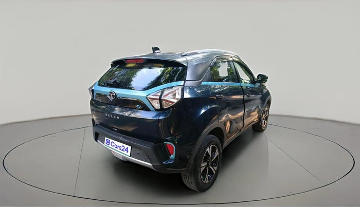 2023 Tata NEXON EV XZ PLUS LUX, Electric, Automatic, 33,970 km, exterior