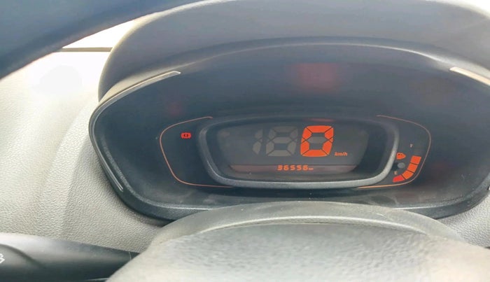 2016 Renault Kwid RXT 1.0, Petrol, Manual, 36,556 km, interior