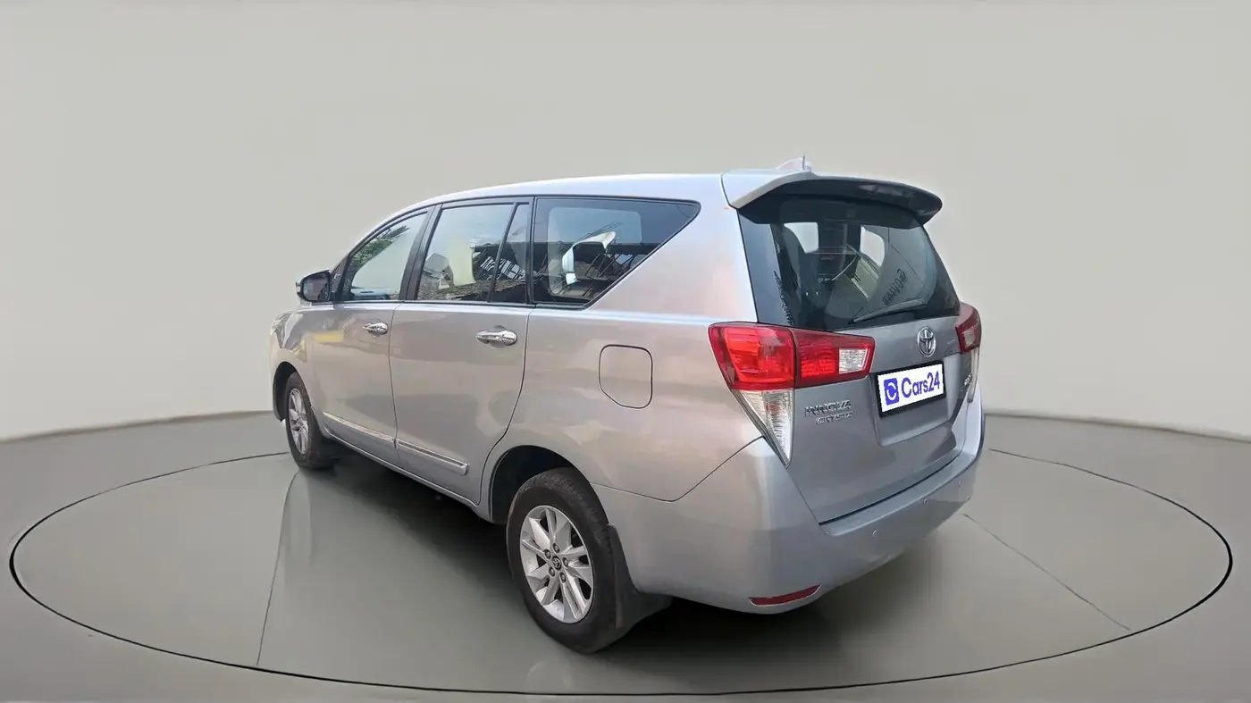 2017 Toyota Innova Crysta 2.4 GX 7 STR, Diesel, Manual, 1,14,552 km, exterior