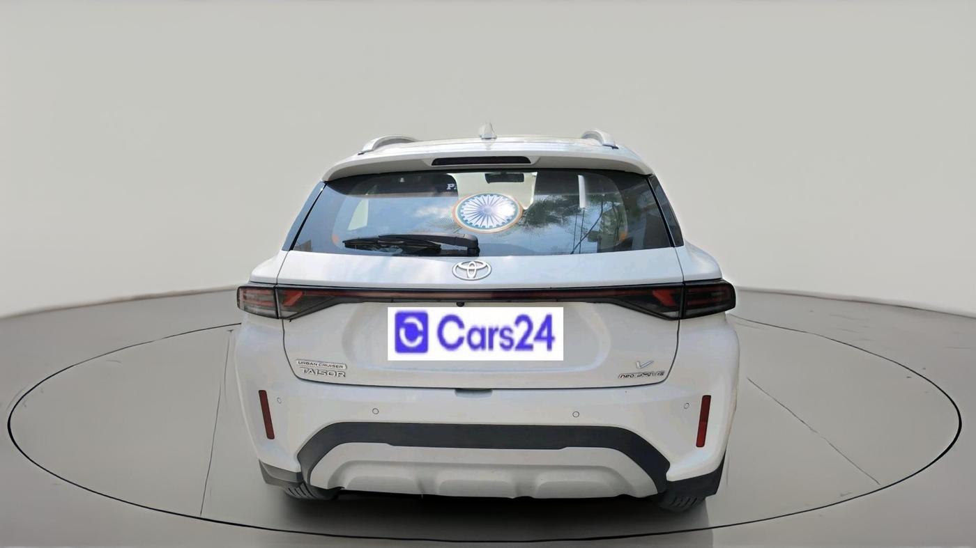 2025 Toyota Urban Cruiser Taisor V 1.0 Petrol AT, Petrol, Automatic, 15,935 km, exterior