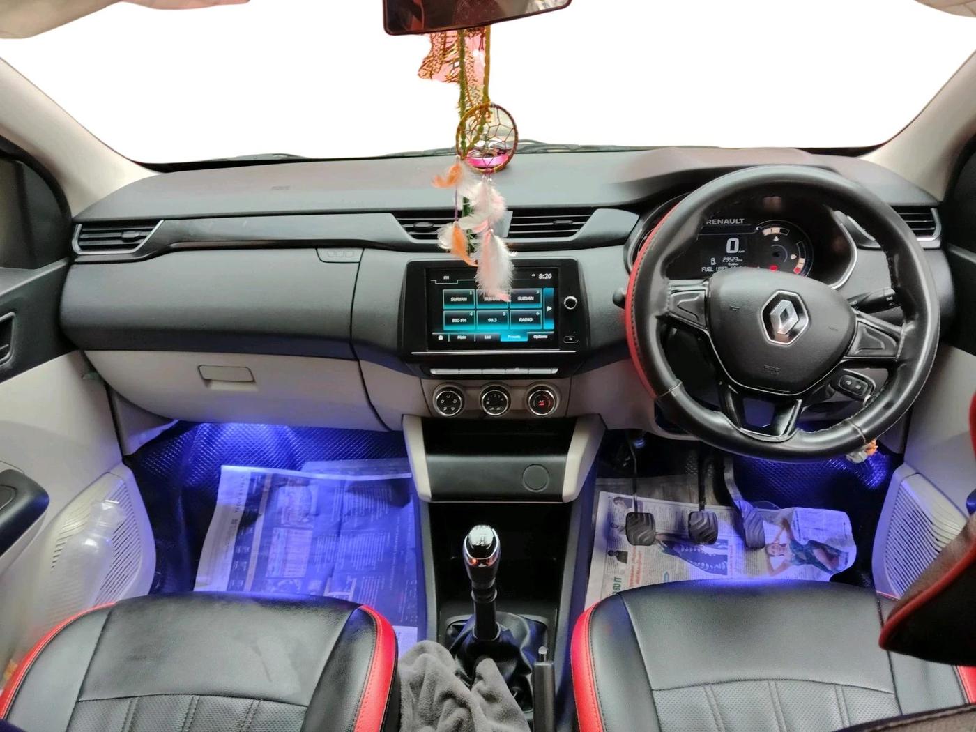 2019 Renault TRIBER RXT, Petrol, Manual, 23,525 km, interior