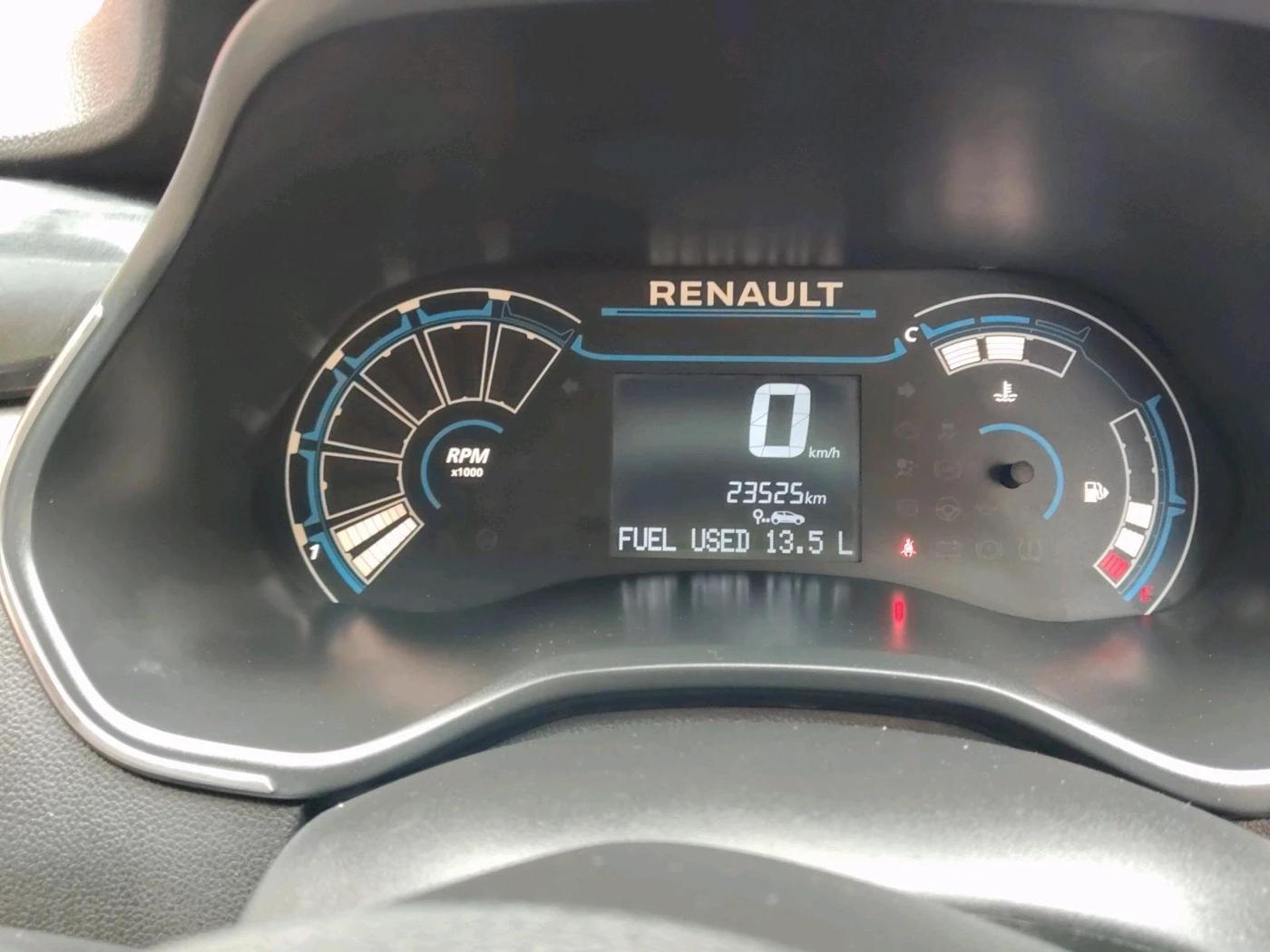 2019 Renault TRIBER RXT, Petrol, Manual, 23,525 km, interior