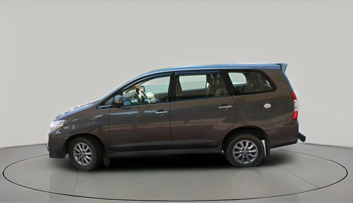 2014 Toyota Innova 2.5 VX 7 STR, Diesel, Manual, 1,26,042 km, exterior