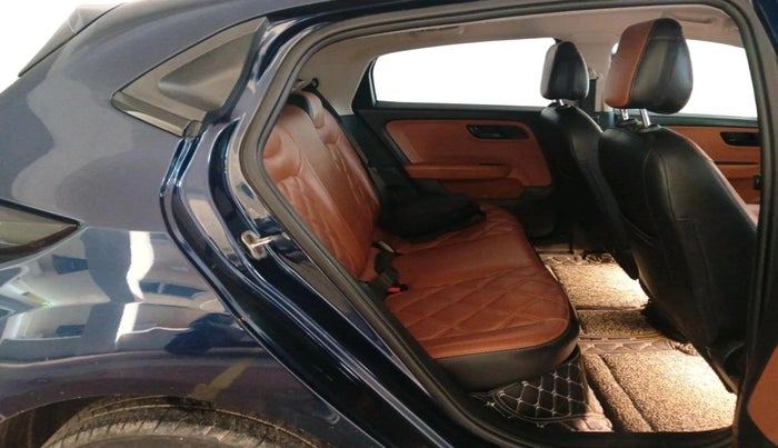 2022 Tata ALTROZ XT PETROL, Petrol, Manual, 21,633 km, interior