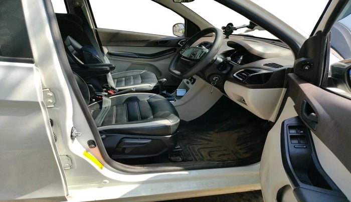 2025 Tata TIGOR XZ PETROL, Petrol, Manual, 16,109 km, interior