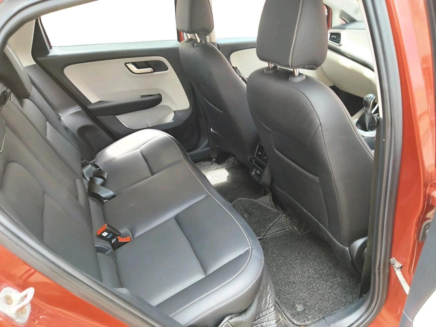 2023 Tata ALTROZ  XZ Plus (O) (S), Petrol, Manual, 24,034 km, interior