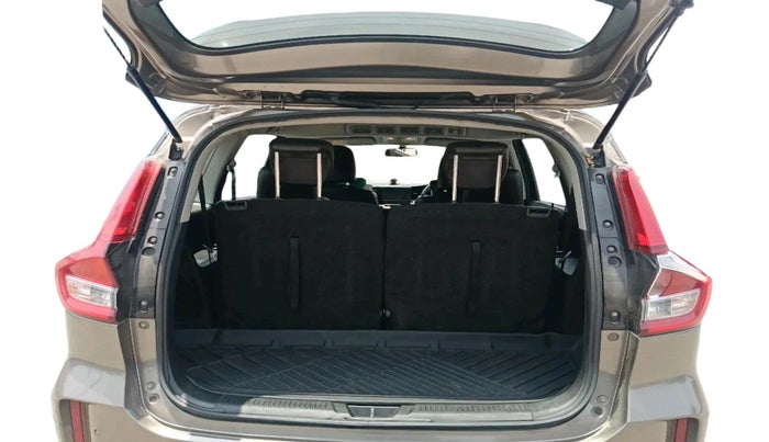 2020 Maruti XL6 ALPHA MT, Petrol, Manual, 73,284 km, exterior