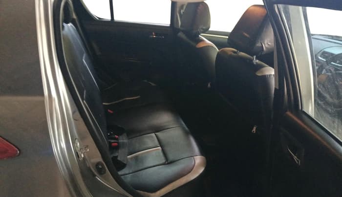2013 Maruti Swift VDI, Diesel, Manual, 1,29,600 km, interior